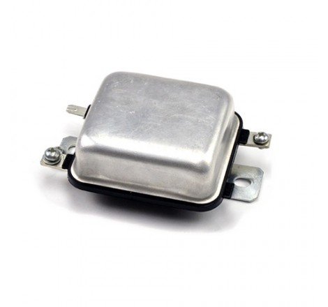 REGOLATORE PER DINAMOTORE...